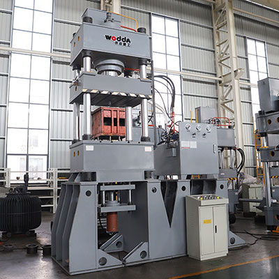 400噸(dun)四柱拉伸(shen)液壓機