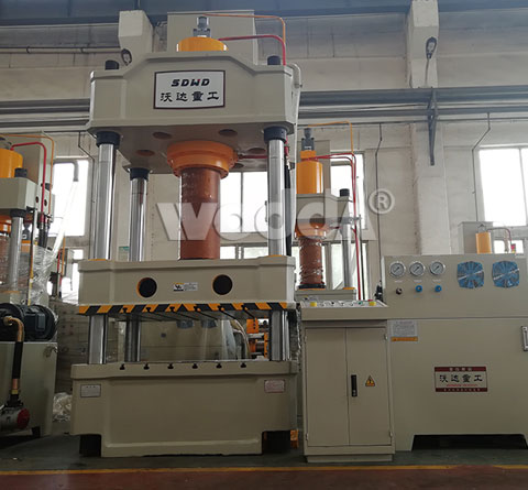 315噸三梁(liang)四柱液壓機(ji)