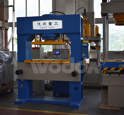 200T框架(jià)式液壓(yā)機