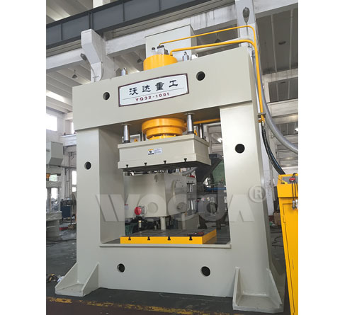 200噸大(da)跨徑龍門液壓機(ji)