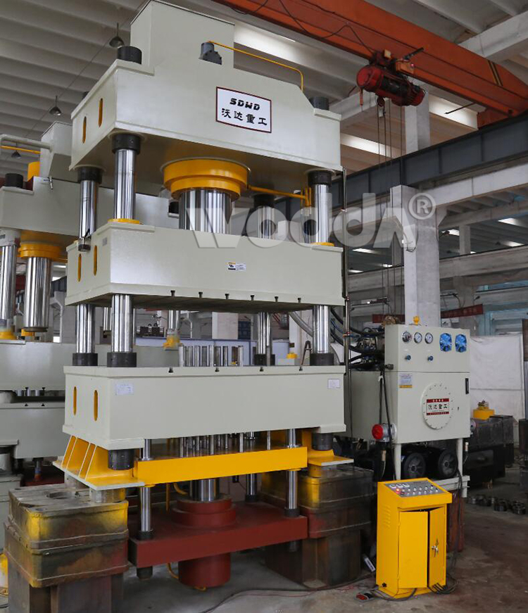 630T四柱(zhù)液壓機