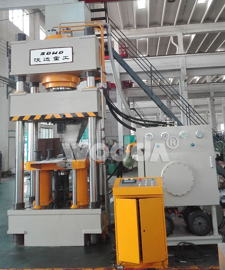 牛羊舔磚機 牛羊舔磚機(jī)