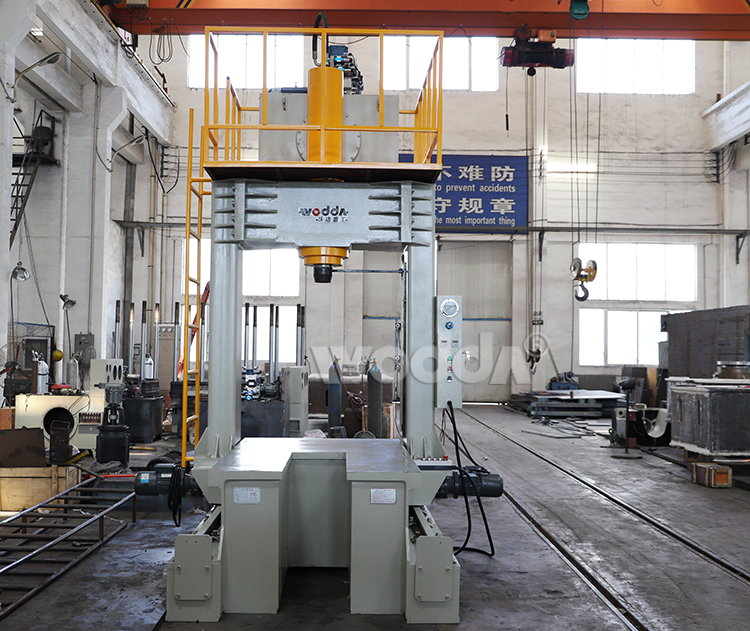 龍門液(yè)壓機