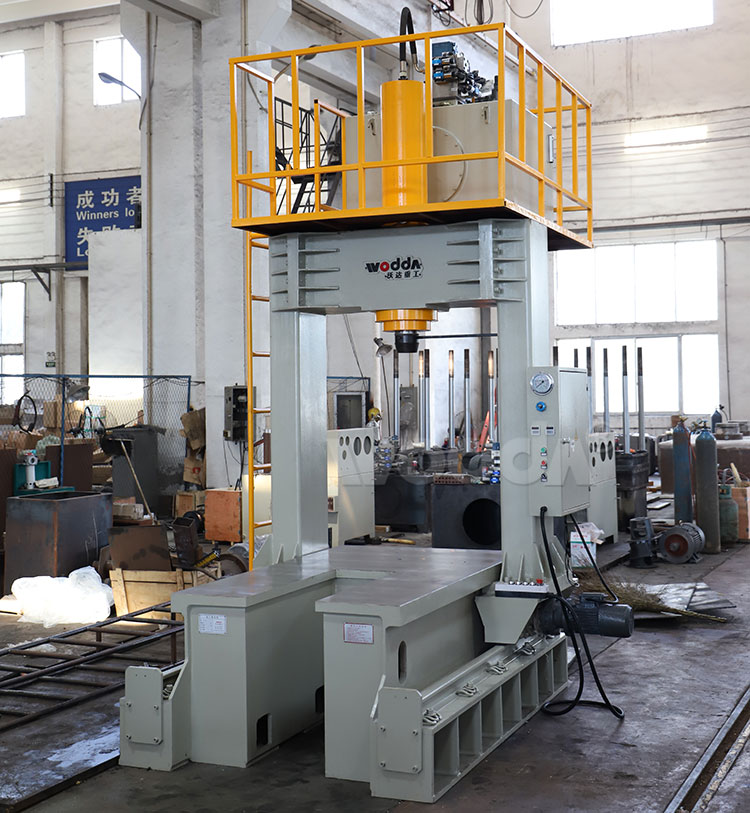 小型龍(lóng)門液壓(ya)機