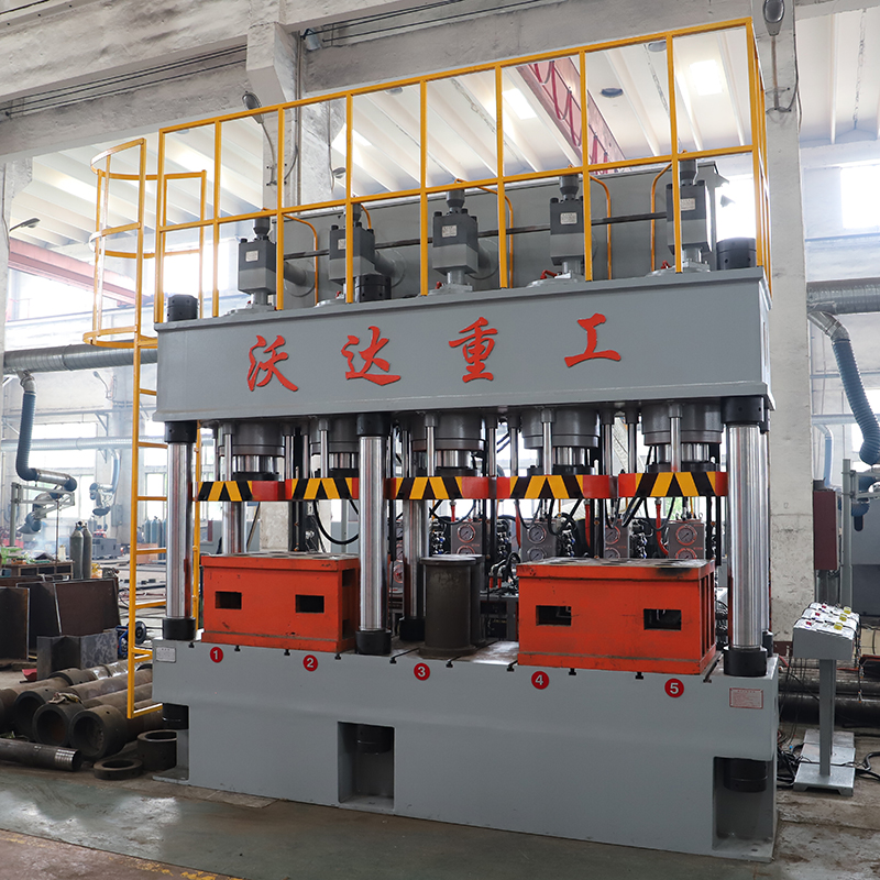 多工位(wèi)液壓拉伸(shēn)機