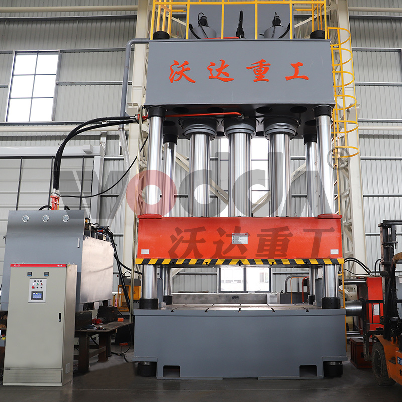 如(rú)何選擇(ze)一台1000噸(dun)液壓機(jī)? 如何選(xuǎn)擇一台(tái)1000噸液壓(yā)機?