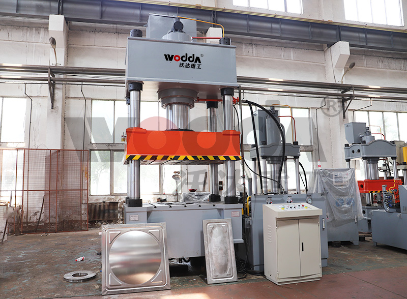 四柱(zhu)拉伸液壓機價格(ge)多少錢 四柱拉伸(shēn)液壓機價格多少(shǎo)錢