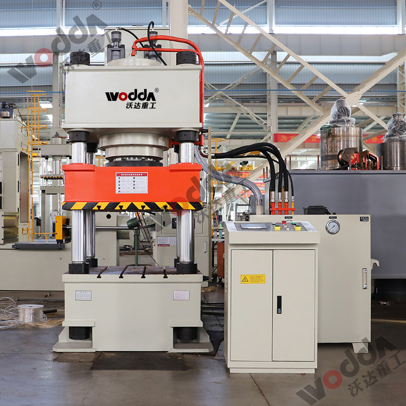 400噸錨杆(gan)托盤液壓機(ji) 400噸錨杆托盤(pan)液壓機