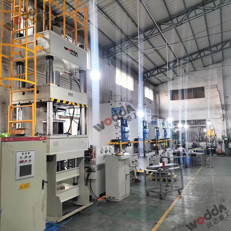 500T液(yè)壓拉伸機(jī) 500T液壓拉伸(shen)機