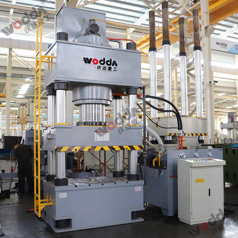 630噸拉(la)伸液壓(yā)機 630噸拉(lā)伸液壓(ya)機