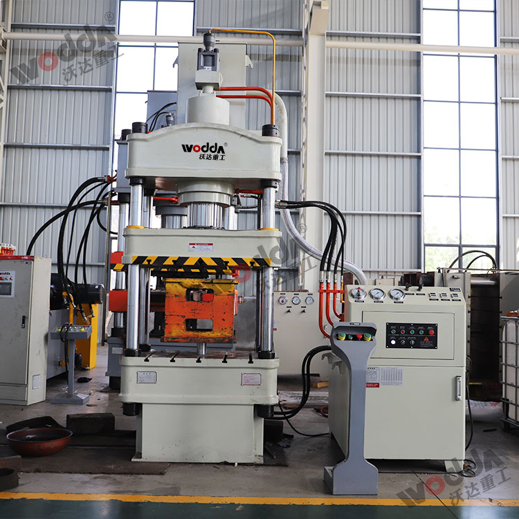 200噸拉(la)伸液壓(ya)機 200噸拉(la)伸液壓(ya)機