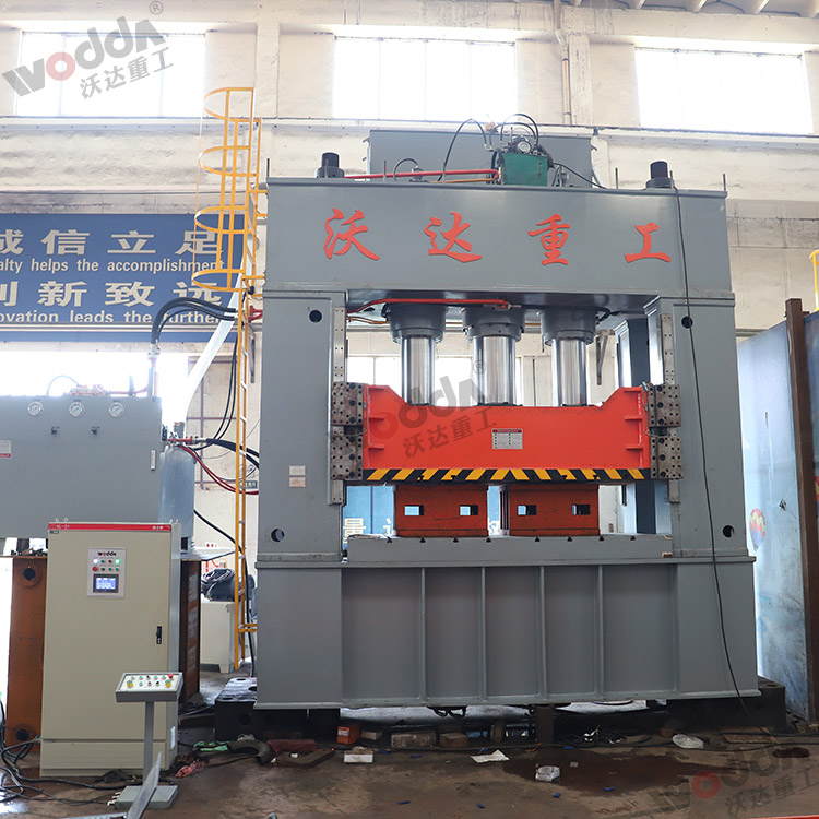 框架式薄(báo)闆拉伸液壓(yā)機 框架式薄(báo)闆拉伸液壓(ya)機