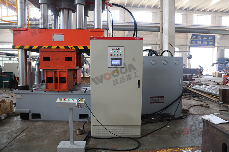 封(fēng)頭液壓機 封頭液(ye)壓機