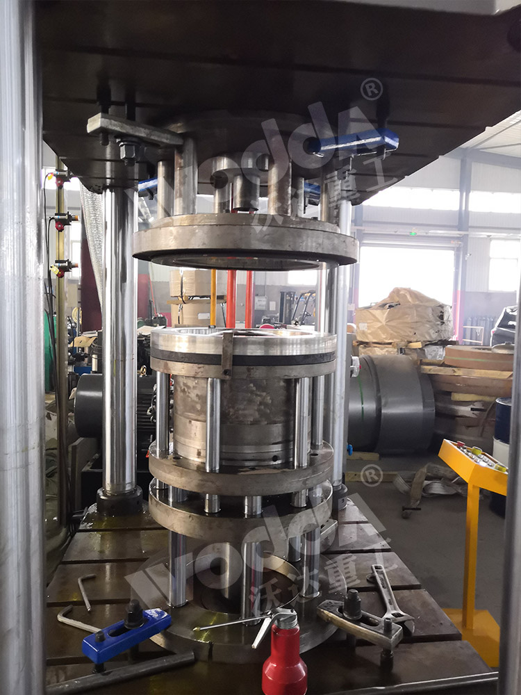 煤氣(qì)罐封頭模具 煤氣(qì)罐封頭模具