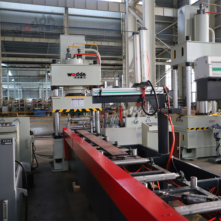 250噸(dūn)錨杆托盤(pan)液壓機(圖(tu)1) 250噸錨杆托(tuo)盤液壓機(ji)(圖1)