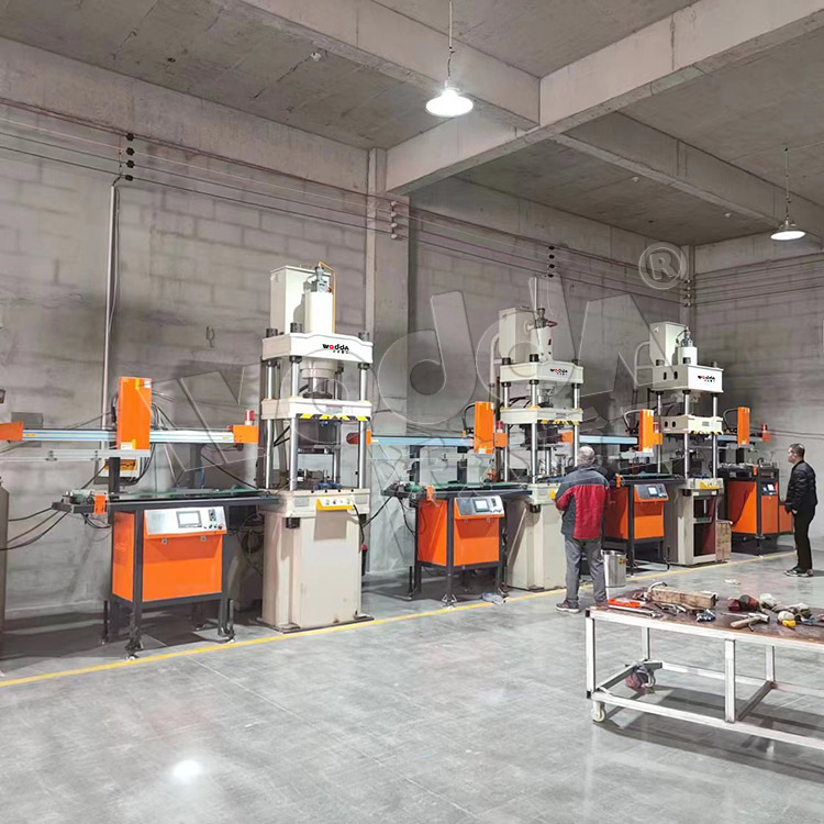 100噸(dūn)不鏽鋼廚(chú)具拉伸液(yè)壓機 100噸不(bú)鏽鋼廚具(ju)拉伸液壓(ya)機