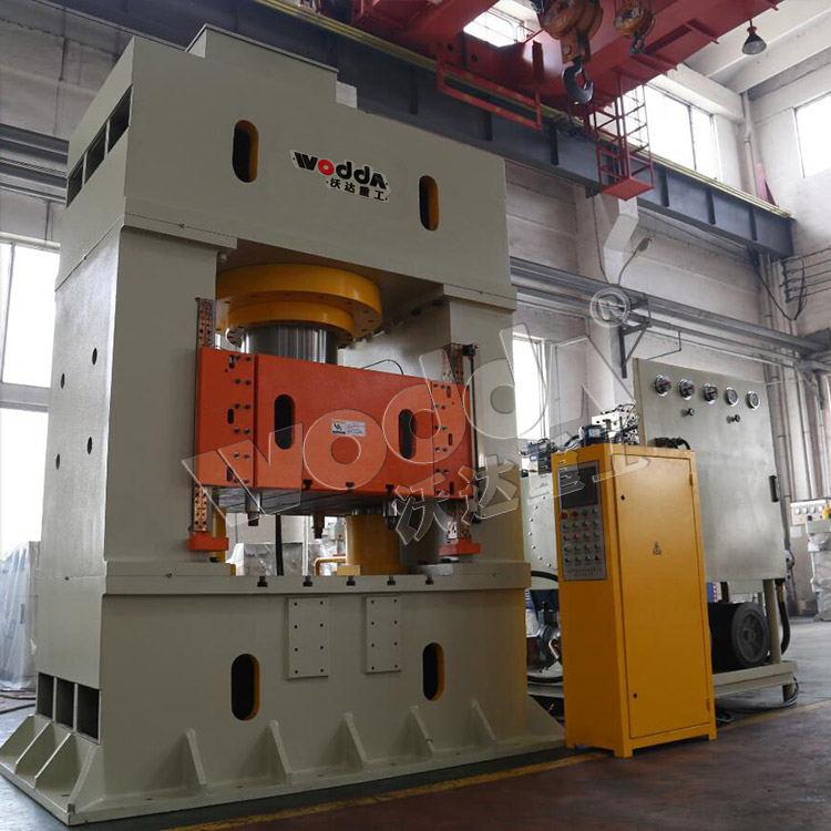 630噸框(kuàng)架式薄闆拉(lā)伸液壓機 630噸(dun)框架式薄闆(pǎn)拉伸液壓機(ji)