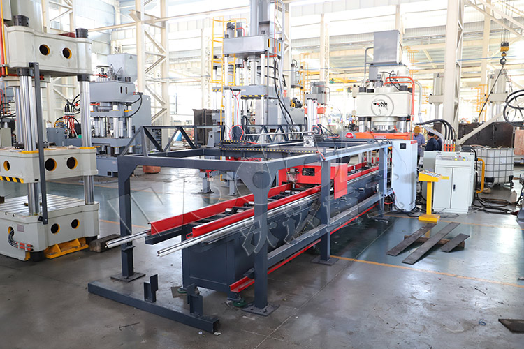 400噸錨(máo)杆托盤自動(dòng)化生産線 400噸(dūn)錨杆托盤自(zì)動化生産線(xiàn)