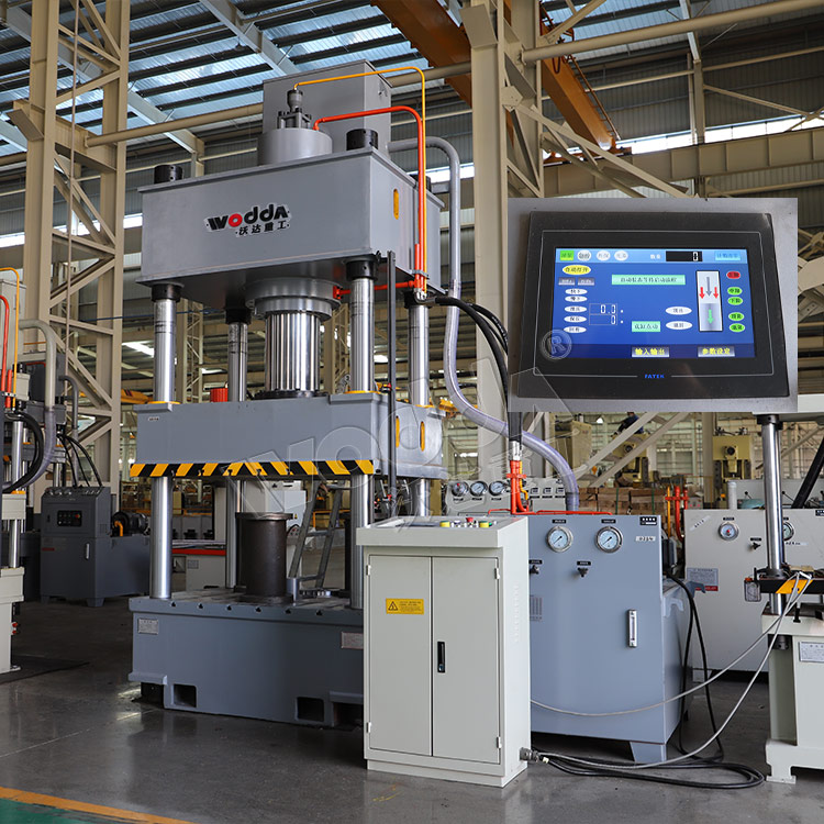 315噸四柱(zhù)壓力機 315噸四(sì)柱壓力機