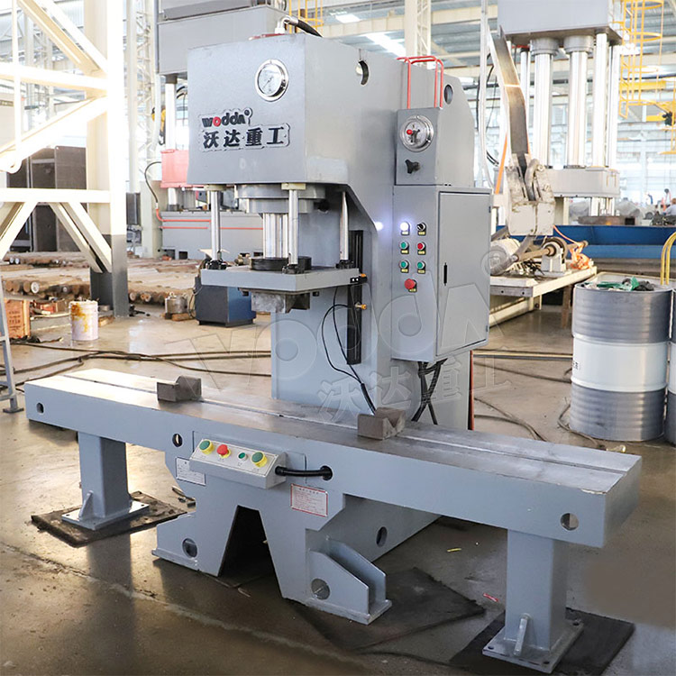 63噸單(dan)臂校直液壓(ya)機