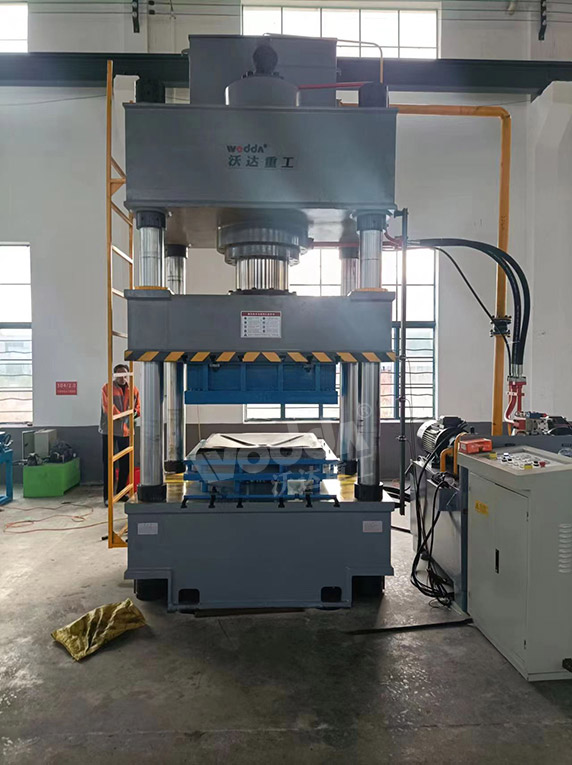 500噸液壓(ya)機 500噸液(yè)壓機