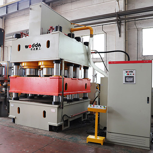 防盜門闆壓花機(jī)